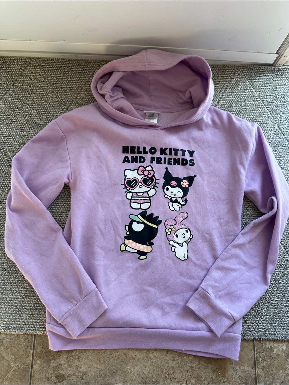 Hello Kitty Lavender Pullover Hoodie size xl girls